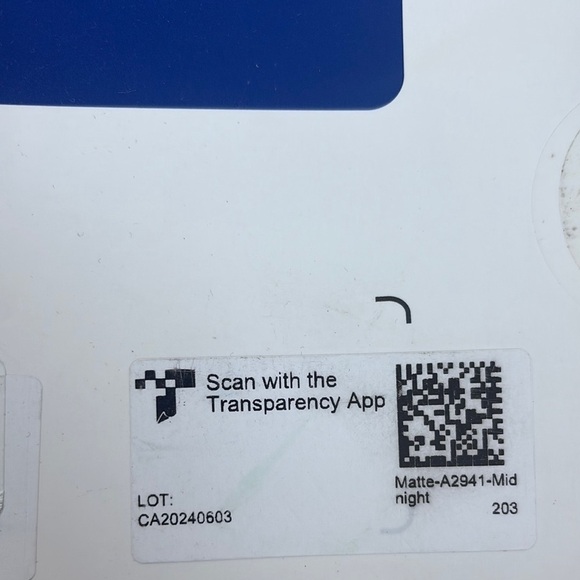 Blue transparent Hardshell Case for MacBook - Picture 7 of 7